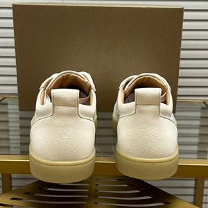 Chaussures de sport de luxe de haute qualité pour hommes, respirantes, en maille, antidérapantes, pour le basketball et la course, avec amorti, à lacets, motif floral - Product Image 4