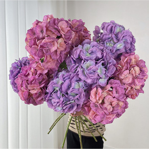 Fleurs artificielles de luxe Diana Hydrangea violettes imprimées en 3D pour la décoration de mariage, accessoires de décoration intérieure, fleurs en soie plastique - Product Image 4