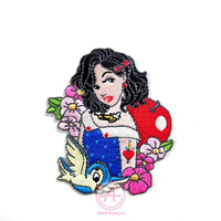 Patch de broderie de personnalisation auto-adhésif à crochet et boucle accessoire de vêtement à bordure découpée à chaud