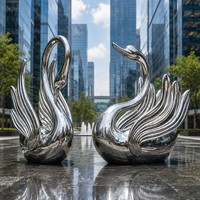 Handgefertigte Zeitgenössische Schwan-Kunstinstallation - Maßgefertigte Metallskulpturen Außenskulpturen Edelstahl