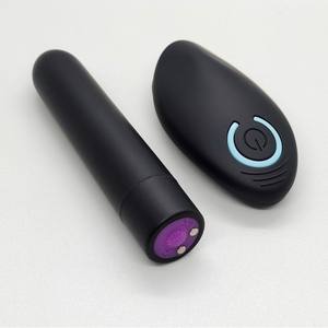 Vibratore Impermeabile Piccolo per Donne con 10 Modalità, Massaggiatore Vibrante in Silicone a Forma di Labbra Ricaricabile - Product Image 4