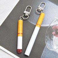 Llavero creativo de simulación, mini cigarrillo de resina divertido, colgante divertido, accesorio transfronterizo, llavero