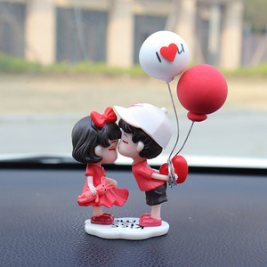 Ornements de voiture pour couple mignon, en résine, décoration de la Saint-Valentin, décoration de bureau à domicile, forme irrégulière, pièce unique - Product Image 3