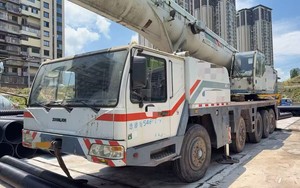 Truck Crane <b>Used</b> <b>Machinery</b> Zoomlion 90 Ton 2010 Model 56m Lifting Height Weichai Engine Motor Gearbox Pump Good Condition China - Product Image 2