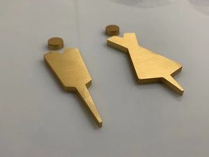 Panneau <span class=keywords><strong>de</strong></span> <span class=keywords><strong>porte</strong></span> numérique moderne en acrylique personnalisé pour hôtel, avec numéro <span class=keywords><strong>de</strong></span> maison et plaque signalétique durable - Product Image 4