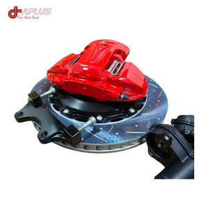 Étriers de frein avant AMG 6POT, disques de frein 390 mm, étriers arrière F55R 4POT avec frein à main électronique, disques de frein 380 mm pour Mercedes E43. - Product Image 3