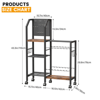 Support de canne à pêche compact et robuste en métal noir autoportant avec étagères en bois et panneau perforé pour le rangement de matériel de pêche