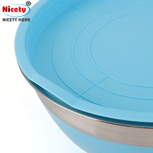 Set Mangkuk Pencampur Salad dan Sayuran Ukuran Besar dari Baja Tahan Karat dengan Ukuran Berbeda - Product Image 4