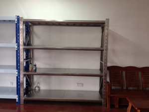 رفوف تخزين متعددة الطبقات قابلة للإزالة من الفولاذ المقاوم للصدأ للمستودعات، مخصصة وخفيفة الوزن - Product Image 5