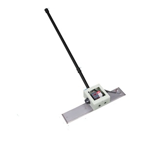 Machine à lisser les granulés <span class=keywords><strong>de</strong></span> caoutchouc à entraînement manuel, pour paver les pistes en EPDM, 3 kW, 220 V - Product Image 2