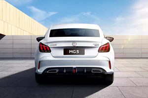 MG5 Coche 2024 2025 Largo Alcance MG5 <span class=keywords><strong>GT</strong></span> Automático Vehículos de Combustión Chinos Nuevos Baratos Vehículo Familiar Automático - Product Image 6