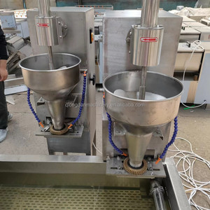 Máquina de moldeo por redondeo de albóndigas estofadas automática de alta calidad Máquina para hacer albóndigas rellenas verticales - Product Image 4