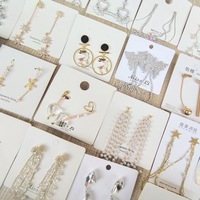 Vente en gros de boucles d'oreilles longues à la mode et de luxe pour femmes, lot mixte de boucles d'oreilles de style coréen, grandes boucles d'oreilles en forme de larme