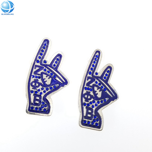 Broche ZPB tendance pour sororité, motif geste du doigt bleu, avec émail bleu et strass, idéale comme cadeau pour vêtements féminins - Product Image 2