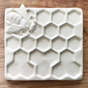 Mornsun Bohème Design Personnalisé Artiste Céramique Abeille <span class=keywords><strong>Aquarelle</strong></span> Palettes Unique Fait Main En Gros Peinture <span class=keywords><strong>Palette</strong></span> Plateau pour Cadeaux - Product Image 3