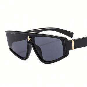 Gafas de Sol Vintage Elegantes con Logotipo Personalizado, Degradado Blanco, Protección UV400, Montura de una Pieza, Estilo Estrella con Remaches, para Mujer - Product Image 4