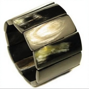 High Quality Women's Horn Bangles Amazing Design Diamond Cufflinks and <b>Tie</b> <b>Clips</b> for Parties and Gifts - Product Image 1