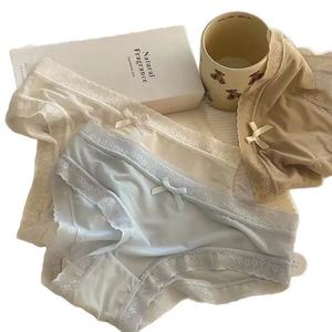 Pantalon de masque crémeux pour femme, sous-vêtements taille basse en soie glacée à séchage rapide, couleur unie, avec dentelle, collection Printemps/Été - Product Image 3