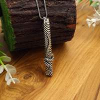 Collier pendentif tube griffe de dragon Norse Viking Jewelry Fantasy Statement Necklace Gold & Silver Tube Charm