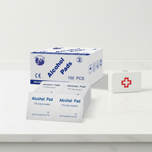 Lingettes alcoolisées à 75% d'éthanol, emballées individuellement, 100 pièces, pour le nettoyage des pinces et des ciseaux - Product Image 1