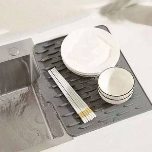 <b>Small</b> Food-Grade Silicone Rectangle Drainage Kitchen Drying <b>Mat</b> Non-Slip Dish Countertop <b>Mats</b> & Pads - Product Image 6