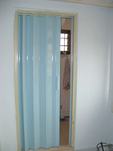 <span class=keywords><strong>Porte</strong></span> intérieure en plastique et aluminium, pliable et facile à plier, en bois, pour la salle <span class=keywords><strong>de</strong></span> <span class=keywords><strong>douche</strong></span> - Product Image 3