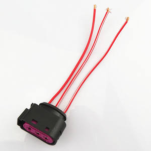 Piezas de automóvil 1J0937773 caja de fusibles Cable de enchufe de conector de 3 pines para VW Beetle <span class=keywords><strong>Bora</strong></span> Golf <span class=keywords><strong>MK4</strong></span> A3 TT Octavia Seat Leon Toledo - Product Image 1