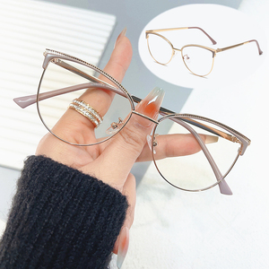 Monture optique 2022 2023 oro sopracciglio rosso marrone tawny metallic frame anti blue light pretty women occhiali da vista per gatti femminili - Product Image 1
