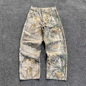 Pantalones Vaqueros y Pantalones Deportivos de Mezclilla para Hombre en Estilo Cargo Holgado o Estampado de Camuflaje Digital con Bolsillos Laterales - Product Image 1