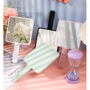 Gương trang điểm cầm tay mini hình vuông bằng nhựa ABS, có tay cầm, in logo tùy chỉnh, bán chạy của Zonyin, thích hợp làm quà tặng - Product Image 4