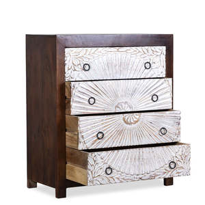 Cómoda de Estilo Tradicional con 7 Cajones, Cómoda Premium para Dormitorio con Herrajes de Latón Antiguo y Detalles Decorativos - Product Image 4