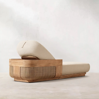 Chaise longue de luxe en teck pour l'extérieur, écologique, résistante aux UV, coussins imperméables, idéale pour les hôtels, les villas modernes, les piscines et les plages.