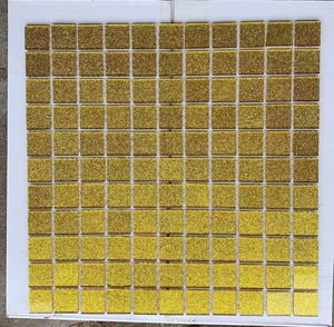 Khảm Gương Thủy Tinh Pha Lê Vàng Sáng 300*300Mm - Product Image 3