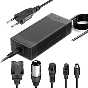 <span class=keywords><strong>Chargeur</strong></span> <span class=keywords><strong>de</strong></span> scooter électrique 54,6 V 2 A, <span class=keywords><strong>chargeur</strong></span> <span class=keywords><strong>de</strong></span> <span class=keywords><strong>batterie</strong></span> <span class=keywords><strong>de</strong></span> scooter <span class=keywords><strong>de</strong></span> vélo avec indicateur LED, adaptateur d'alimentation <span class=keywords><strong>de</strong></span> charge rapide pour scooter - Product Image 3