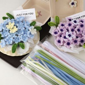 ชุดทำดอกไม้จากท่อโลหะ "Spring Blossom Box" ในกล่องของขวัญพร้อมใช้งาน สร้างช่อดอกไม้ขนาดเล็กสีพาสเทล - Product Image 1