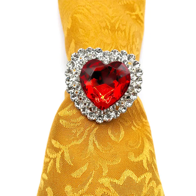 סיטונאי רומנטי אדום לב כסף מצופה קריסטל ריינסטון מפיות טבעת ליום האהבה שולחן קישוט