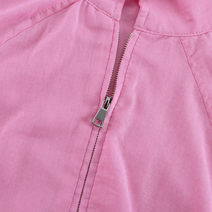 <span class=keywords><strong>Completo</strong></span> da <span class=keywords><strong>donna</strong></span> in cotone e <span class=keywords><strong>lino</strong></span> con top corto con zip e pantaloni a vita alta elasticizzati, stile streetwear, Collezione Primavera 2026 - Product Image 6