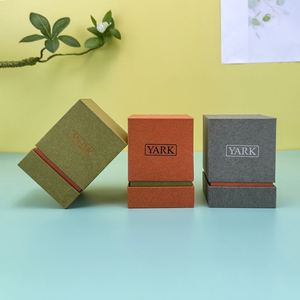Venta al por mayor de tarros de vidrio personalizados contenedor de embalaje con lámina de oro impresión en relieve para perfume concentrado tarro de vidrio cajas de papel - Product Image 3