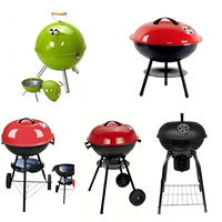 Barbecue au charbon de bois portable avec revêtement en poudre, forme carrée avec couvercle pour le camping en plein air et la cuisine en arrière-cour