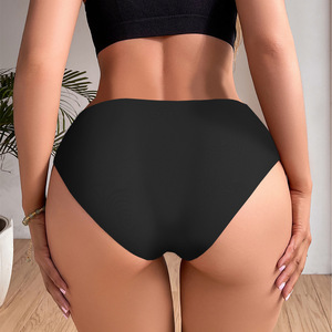 Mutandine a triangolo da donna all'ingrosso con pizzo cucito, morbide, delicate sulla pelle, traspiranti, a tinta unita - Product Image 2