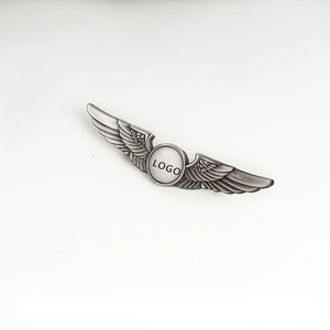 Huy Hiệu Ghim Hình Cánh 3d Bằng Hợp Kim Kẽm Trắng Tùy Chỉnh Chất Lượng Cao Hình Tròn Huy Hiệu Tên Tạo Số Lượng Lớn, Ghim Cài Tên Tùy Chỉnh - Product Image 6