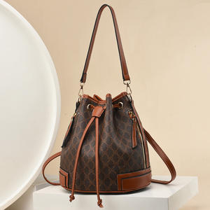 Venta al por Mayor Directa de Fábrica, Bolsos de Mujer en Color Contrastante, Bolsos Cruzados Tipo Cubo, Bolsos de Hombro de Diseñador - Product Image 2