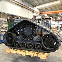 Système de conversion à chenilles triangulaires en caoutchouc Juexin, fourni directement par l'usine, pour moissonneuses-batteuses et tracteurs agricoles