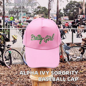 Gorra de Béisbol Vintage Unisex de 5 Paneles, Inspirada en la Hermandad Alpha IVY, Nueva, Moderna, 100% Algodón, en Tonos Rosa y Verde - Product Image 2