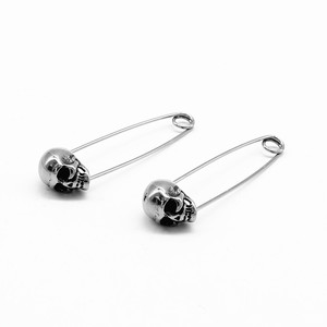 Yunnique Boucles d'oreilles squelette en acier titane, bijoux de fête à la mode pour hommes et femmes - Product Image 5