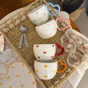 Taza de Café de Cerámica Coreana con Asa en Forma de Corazón, de Alta Calidad, Exquisita, para Uso Diario, Bonita Taza de <span class=keywords><strong>Desayuno</strong></span> para Regalo - Product Image 4
