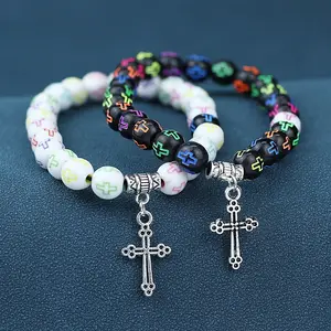 8mm Plastic Bead Cross Pendant Bracelet Para Mulheres Homens Girl Bohemian Rosary Bracelet Christian Jewelry Gift