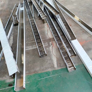 Riel Guía de Cable con Ranura para PLC y Rodamientos de Engranajes de Longitud Personalizada para Equipos de Gabinete de Telecomunicaciones - Product Image 3