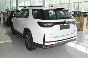 Changan CS95 2023 Usado, Económico y de Alta Calidad, Turbo 2.0T 233 CV, <span class=keywords><strong>7</strong></span> Asientos, Volante a la Izquierda, Asientos de Cuero, SUV en Venta - Product Image 3