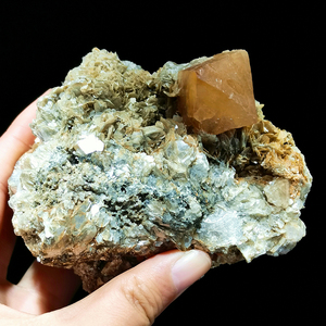 Số Lượng Lớn Nguyên Liệu Tự Nhiên Scheelite Khoáng Sản Mẫu Nhỏ Scheeliter Khoáng Sản Scheelite Và Mica Khoáng Sản Cho Chữa Bệnh - Product Image 5